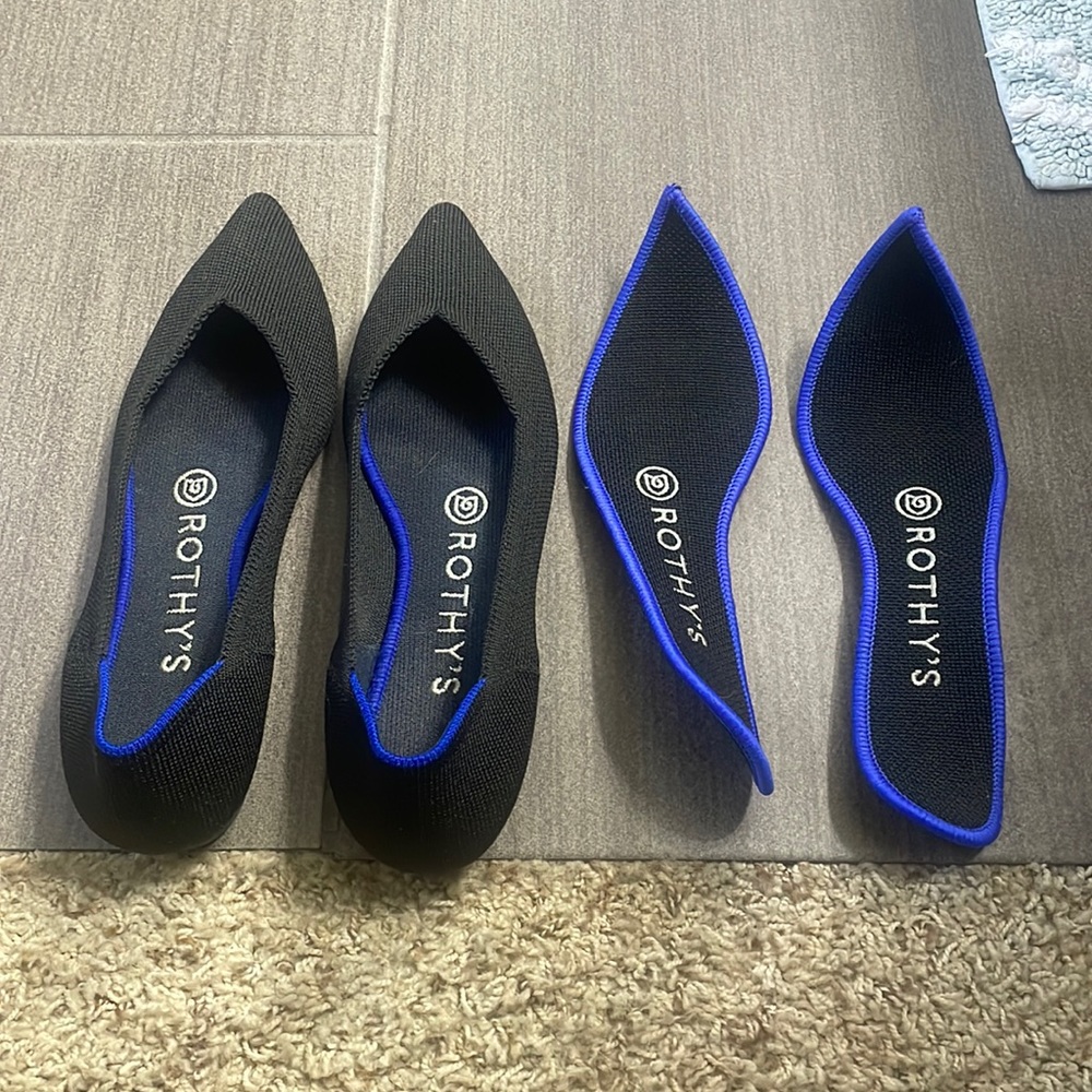 Very lightly worn Rothy’s with extra set of washable inserts